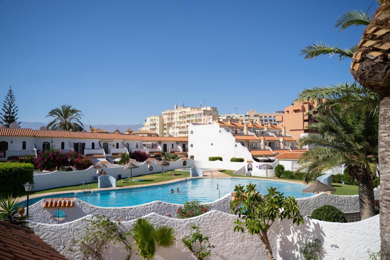 Villa Ohana Roquetas de Mar Zewnętrze zdjęcie