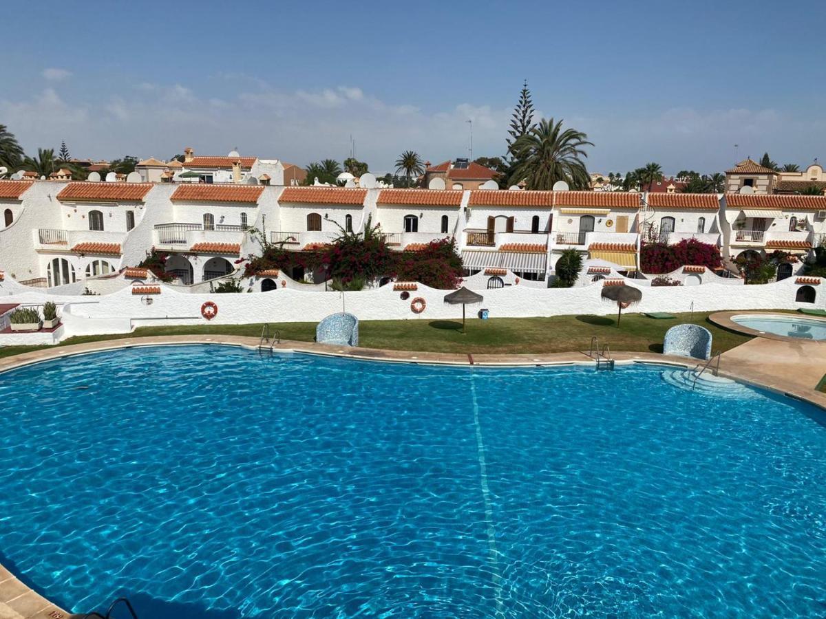 Villa Ohana Roquetas de Mar Zewnętrze zdjęcie